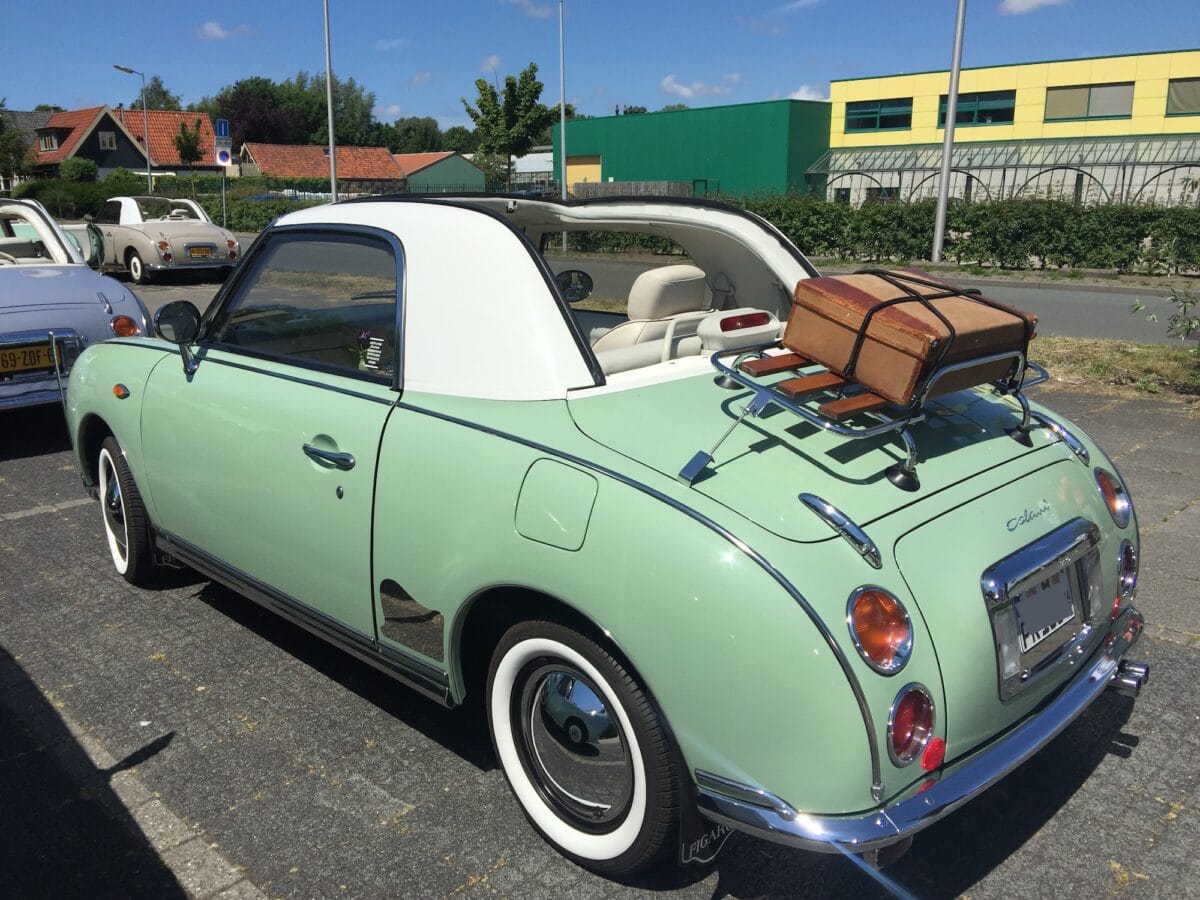 Nissan Figaro - Emerald Green