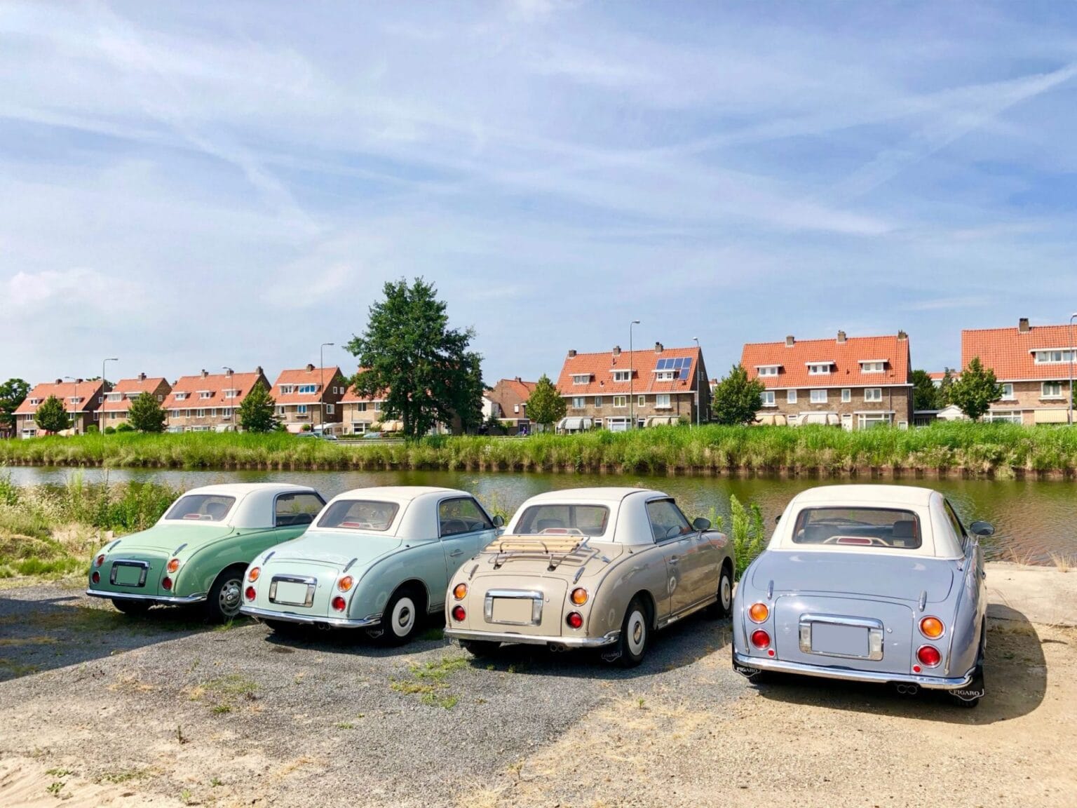 Nissan Figaro - original colors
